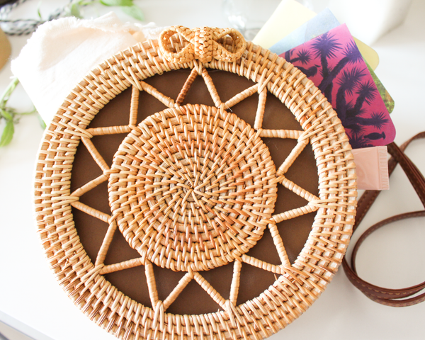 Round rattan purses sales