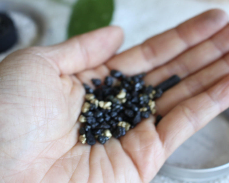Pontifical Blend Natural Herbal Resins - Black Incense Resin - Charcoal Resin Burner - Pure Chakra Resins - Pure Chakra