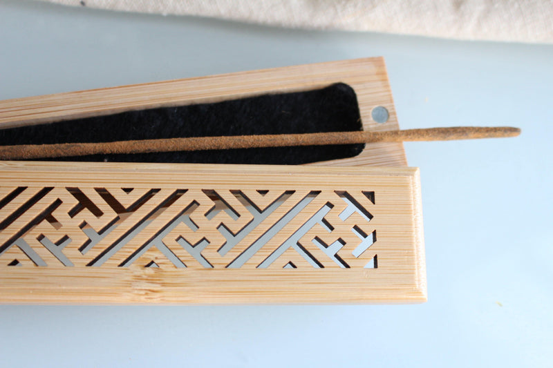 Mai Bamboo Incense Burner - Incense Box - Incense Holder - Incense Stick Burner - Coffin Burner - Natural Wood - Pure Chakra