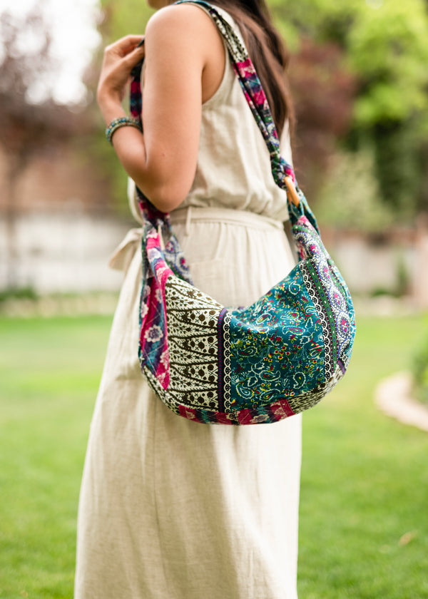 Womens Canvas Crossbody Bag Shoulder Bag Ethnic Floral Hippie Boho Handbag