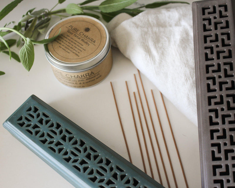 Kirtan Ceramic Incense Burner - Incense Box - Incense Holder - Coffin Burner - Office Relaxation - Green - Pure Chakra